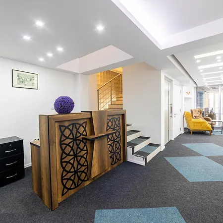 Hotel apartamentowy Old Town Gem Of 4*